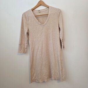 Old Navy Women's Cream/Tan Waffle Sleep Shirt - Medium